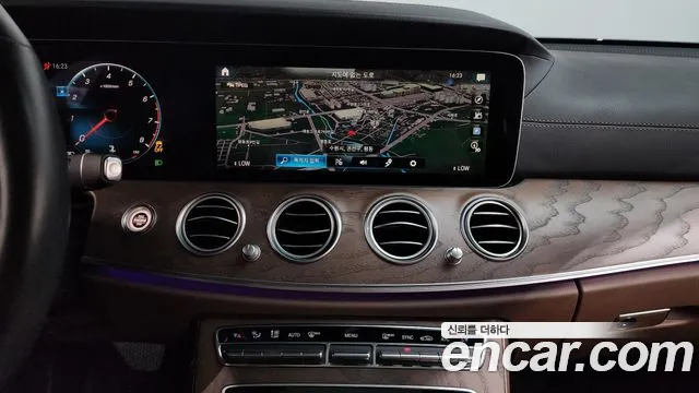 Mercedes-Benz E-Class W213 — Фото автомобиля 19