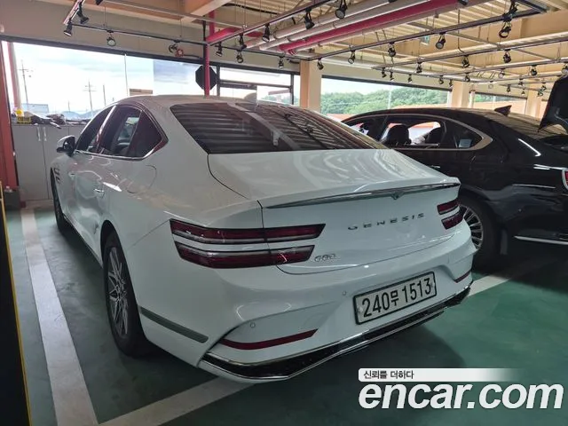 Genesis G80 Бензин 2.5 турбо 2WD — Фото автомобиля 3