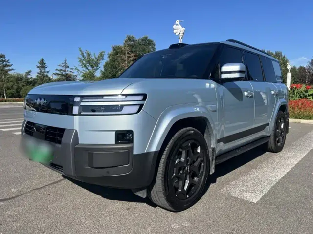 Фотография автомобиля — BYD FangChengBao Titanium 7