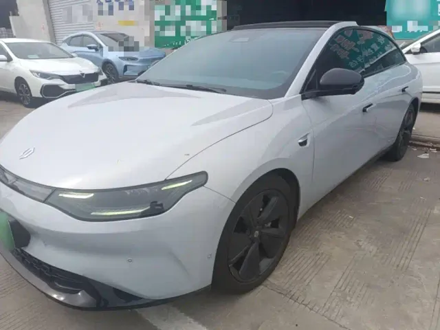 Фотография автомобиля — Leapmotor C01