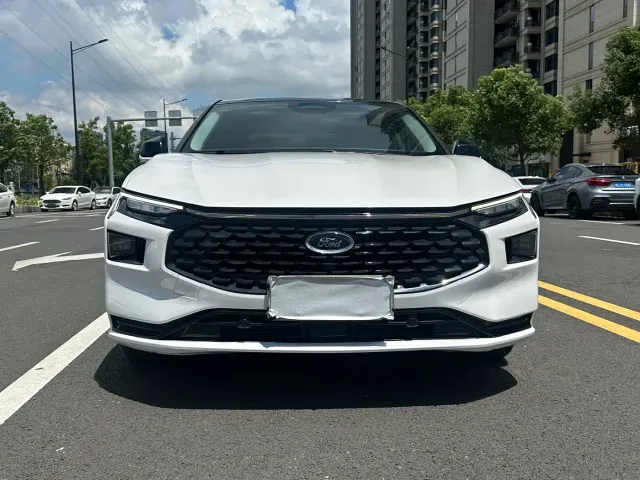Ford Mondeo — Фото автомобиля 2