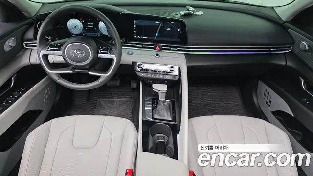 Hyundai AVANTE Avante (CN7) — Фото автомобиля 9
