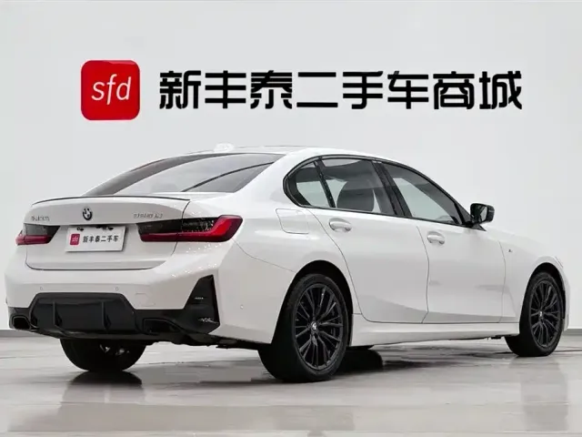 BMW 3 Series — Фото автомобиля 5