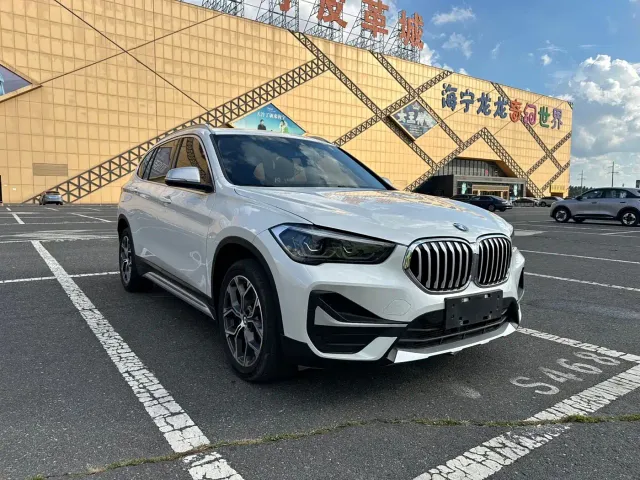 BMW X1 — Фото автомобиля 2