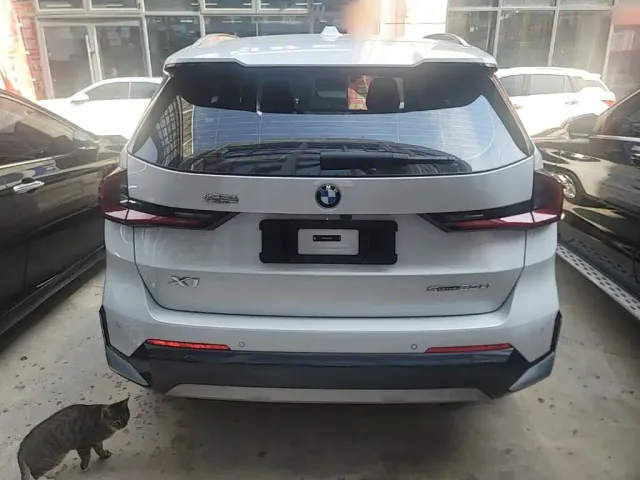 BMW X1 — Фото автомобиля 5