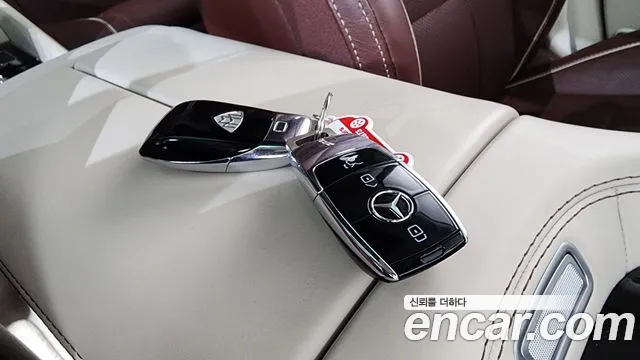 Mercedes-Benz GLS-Class — Фото автомобиля 9