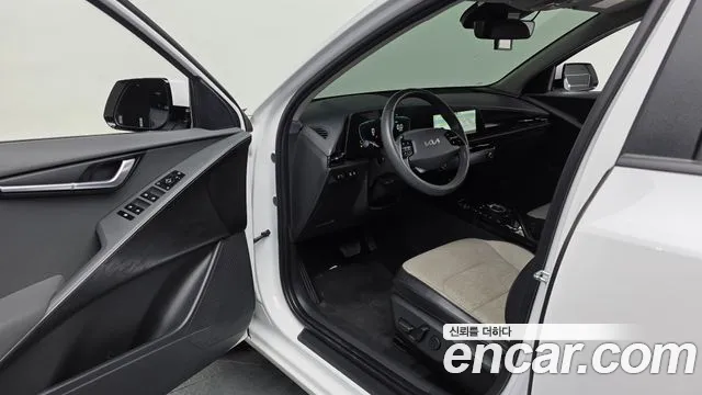 Kia Niro The All New — Фото автомобиля 15