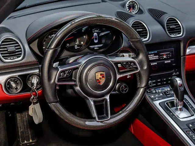 Porsche 718 — Фото автомобиля 9