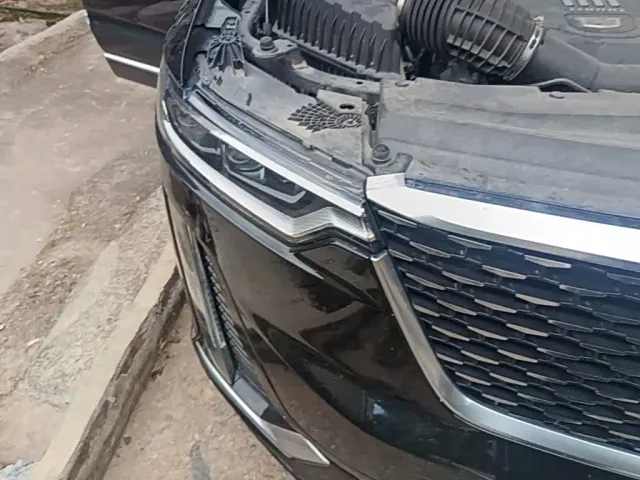 Cadillac XT6 — Фото автомобиля 10