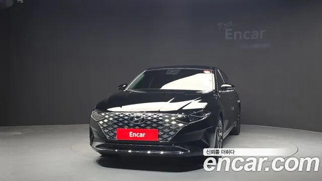 Hyundai Grandeur Grandeur (New) Hybrid — Фото автомобиля 3