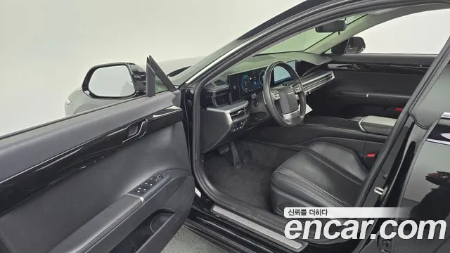 Hyundai Grandeur GN7 — Фото автомобиля 15