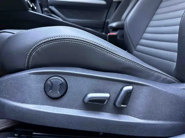 Volkswagen Magotan — Фото автомобиля 18