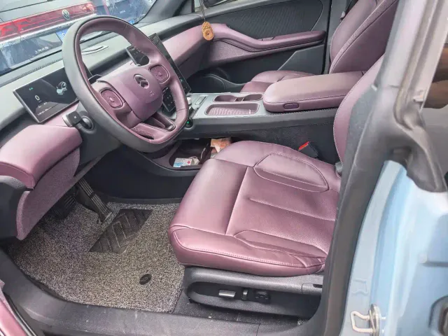 Nio ET5 Touring — Фото автомобиля 5