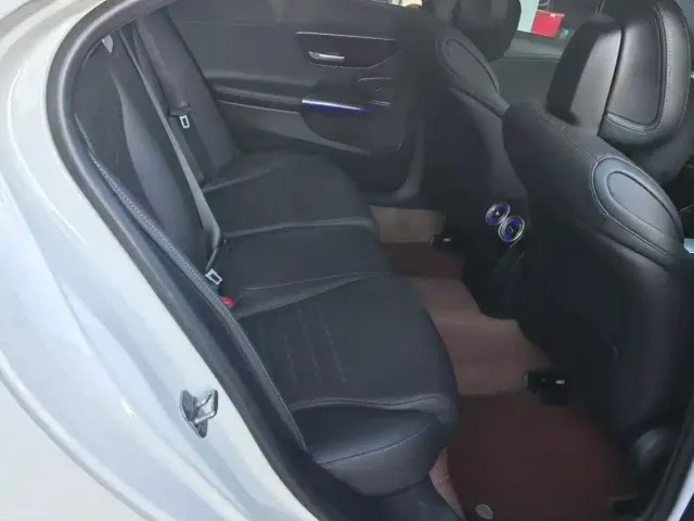 Mercedes-Benz C-Class — Фото автомобиля 5