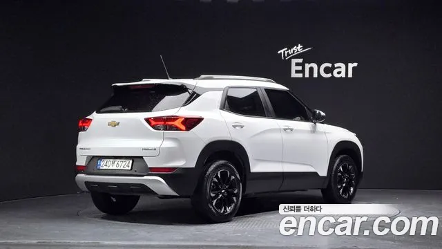 Chevrolet Trailblazer — Фото автомобиля 2