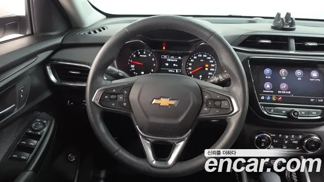 Chevrolet Trailblazer — Фото автомобиля 12