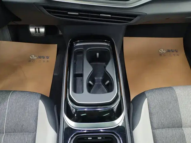 Volkswagen ID.4 Crozz — Фото автомобиля 16