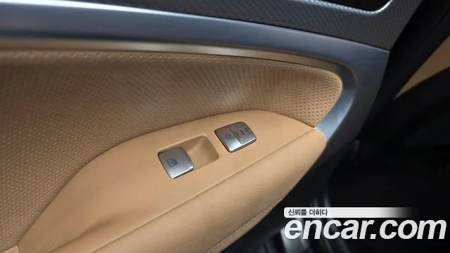 Genesis G70 New — Фото автомобиля 27