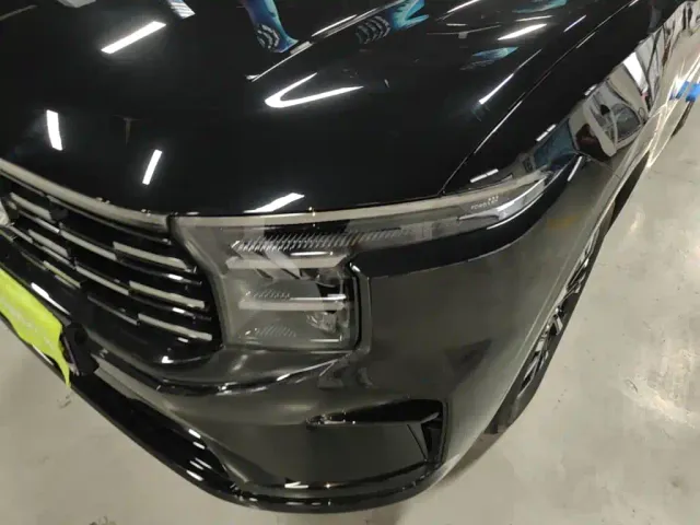 Ford Edge — Фото автомобиля 23