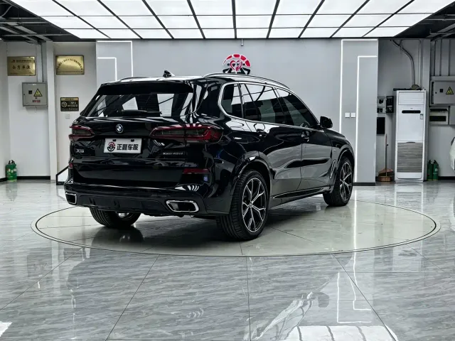 BMW X5 — Фото автомобиля 15