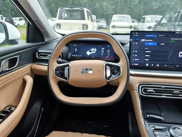 Geely Galaxy Stellar 6 — Фото автомобиля 10