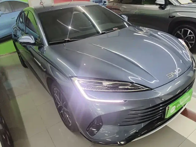 BYD Seal 07 DM-i — Фото автомобиля 3
