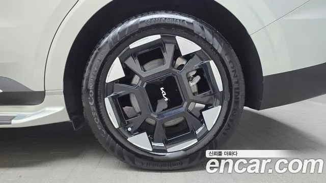Kia Canival Новый Carnival 4 поколение HEV 9 мест Signature — Фото автомобиля 17