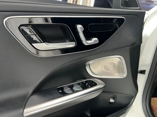 Mercedes-Benz C-Class — Фото автомобиля 18