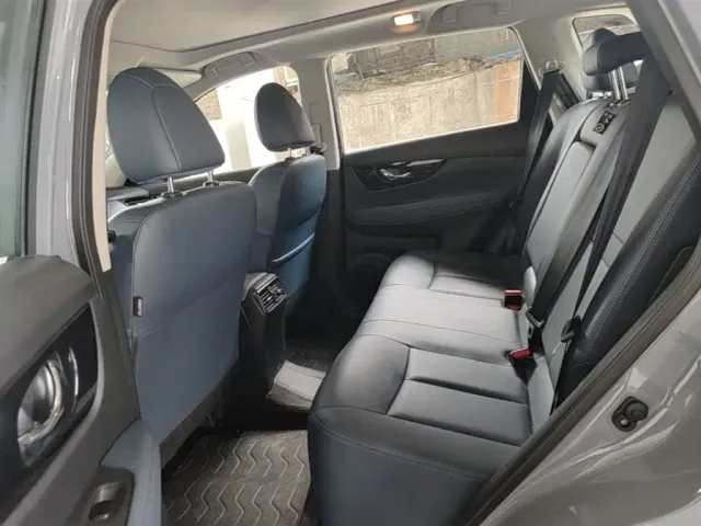 Nissan X-Trail — Фото автомобиля 16