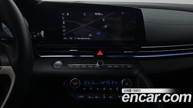 Hyundai Avante CN7 — Фото автомобиля 16