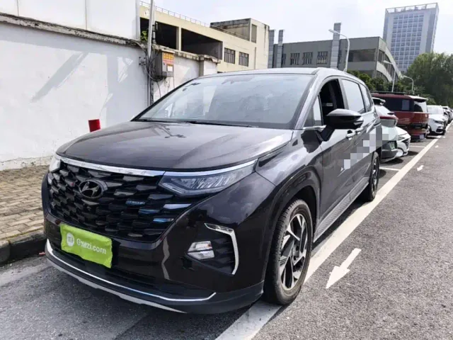Фотография автомобиля — Hyundai Custo