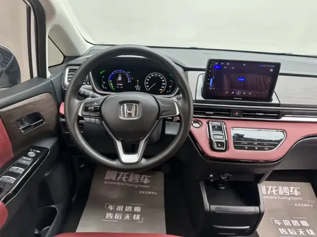 Honda Odyssey — Фото автомобиля 8