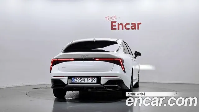 Kia K5 Новый K5 3 поколение 2.0 LPi(Для проката) — Фото автомобиля 4