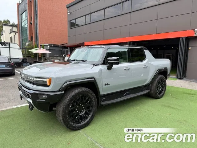 GMC Hummer EV — Фото автомобиля 20