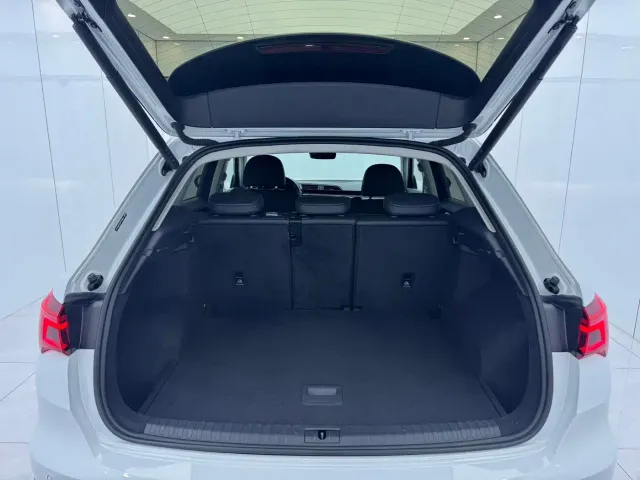 Audi Q3 — Фото автомобиля 16