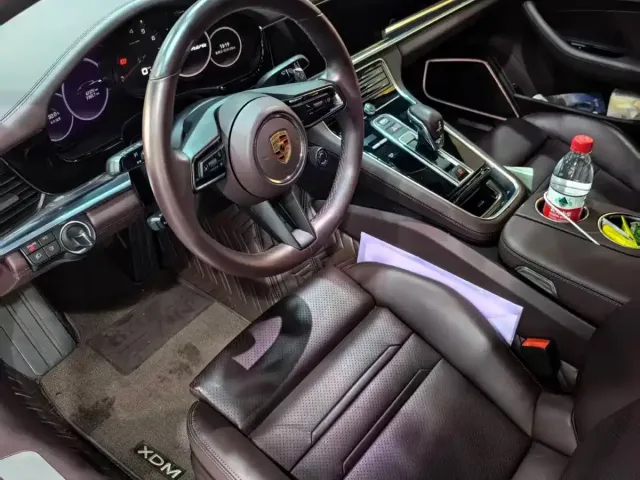 Porsche Panamera — Фото автомобиля 8