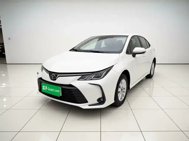 Фотография автомобиля — Toyota Corolla