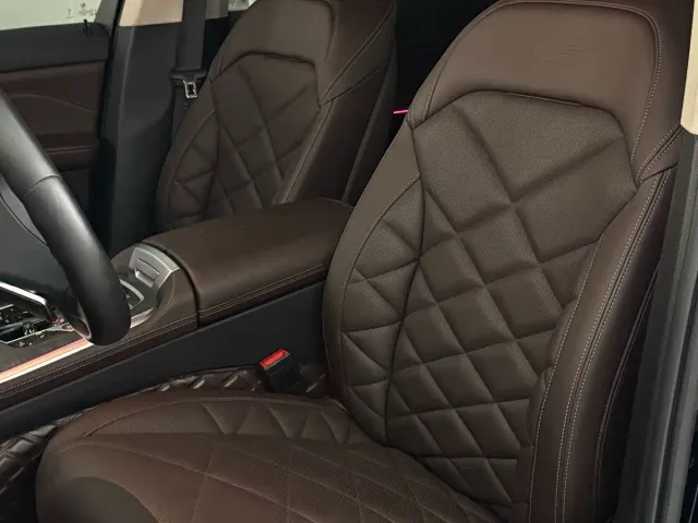 BMW X5 — Фото автомобиля 12