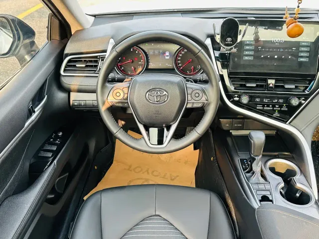 Toyota Camry — Фото автомобиля 20