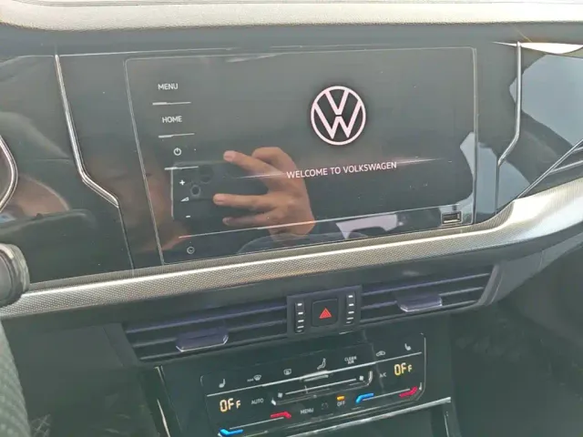 Volkswagen Passat — Фото автомобиля 12