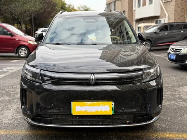 Aito M7 — Фото автомобиля 2