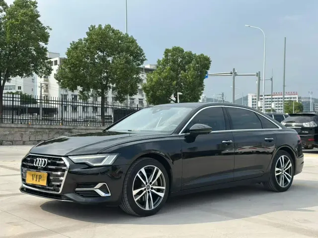 Audi A6L — Фото автомобиля 3
