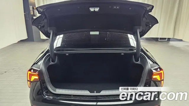 Kia K5 Signature — Фото автомобиля 19