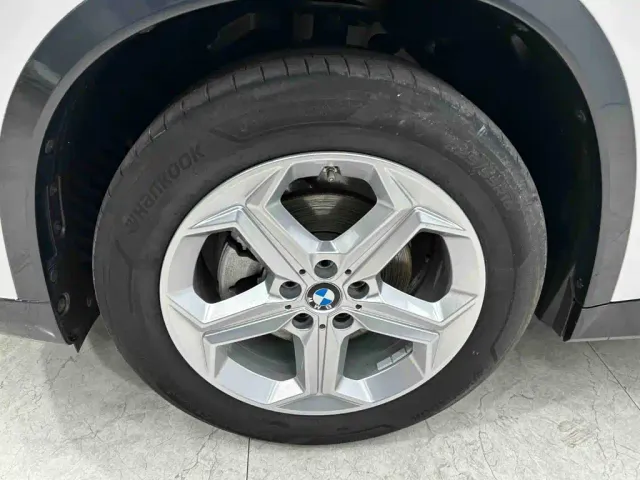 BMW X1 — Фото автомобиля 26