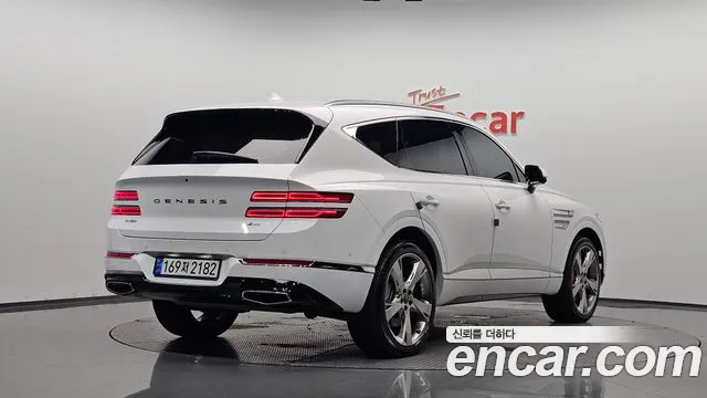 Genesis GV80 — Фото автомобиля 2