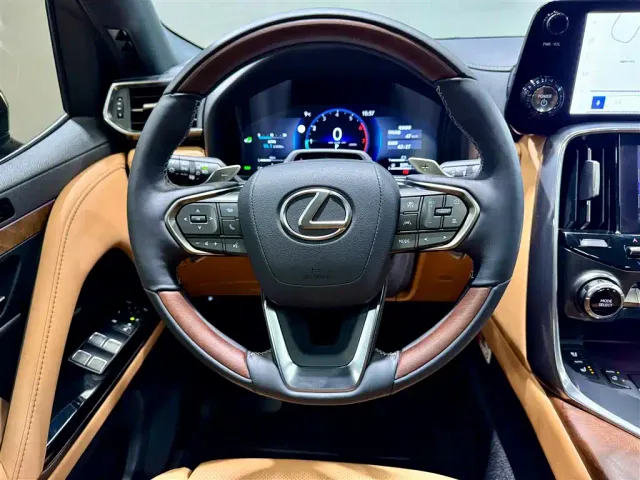 Lexus LX — Фото автомобиля 22