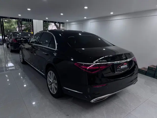 Mercedes-Benz S-Class — Фото автомобиля 9