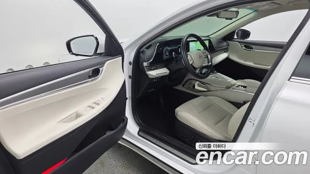 Hyundai Grandeur Новый Grandeur IG — Фото автомобиля 10