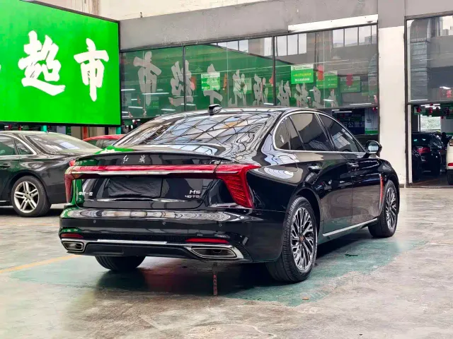 Hongqi H5 — Фото автомобиля 14