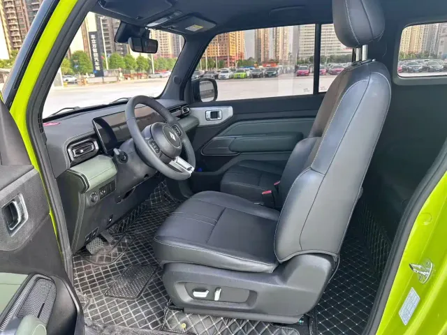 Baojun Yep — Фото автомобиля 10